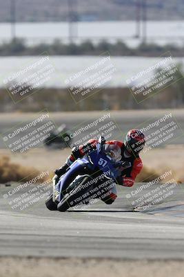 media/Nov-16-2025-Race Pace (Sun) [[8c5fa54630]]/Non Verified Riders (1st 20 Minutes)/1-Turn 14 (10am)/